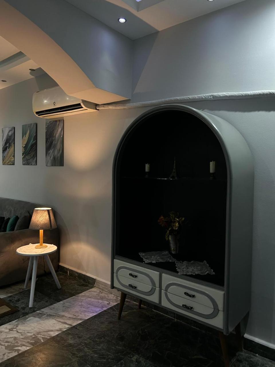 2br On Maadi Nile Corniche Cozy 4beds Cairo