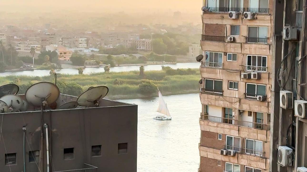 Apartment 2br On Maadi Nile Corniche Cozy 4beds Cairo
