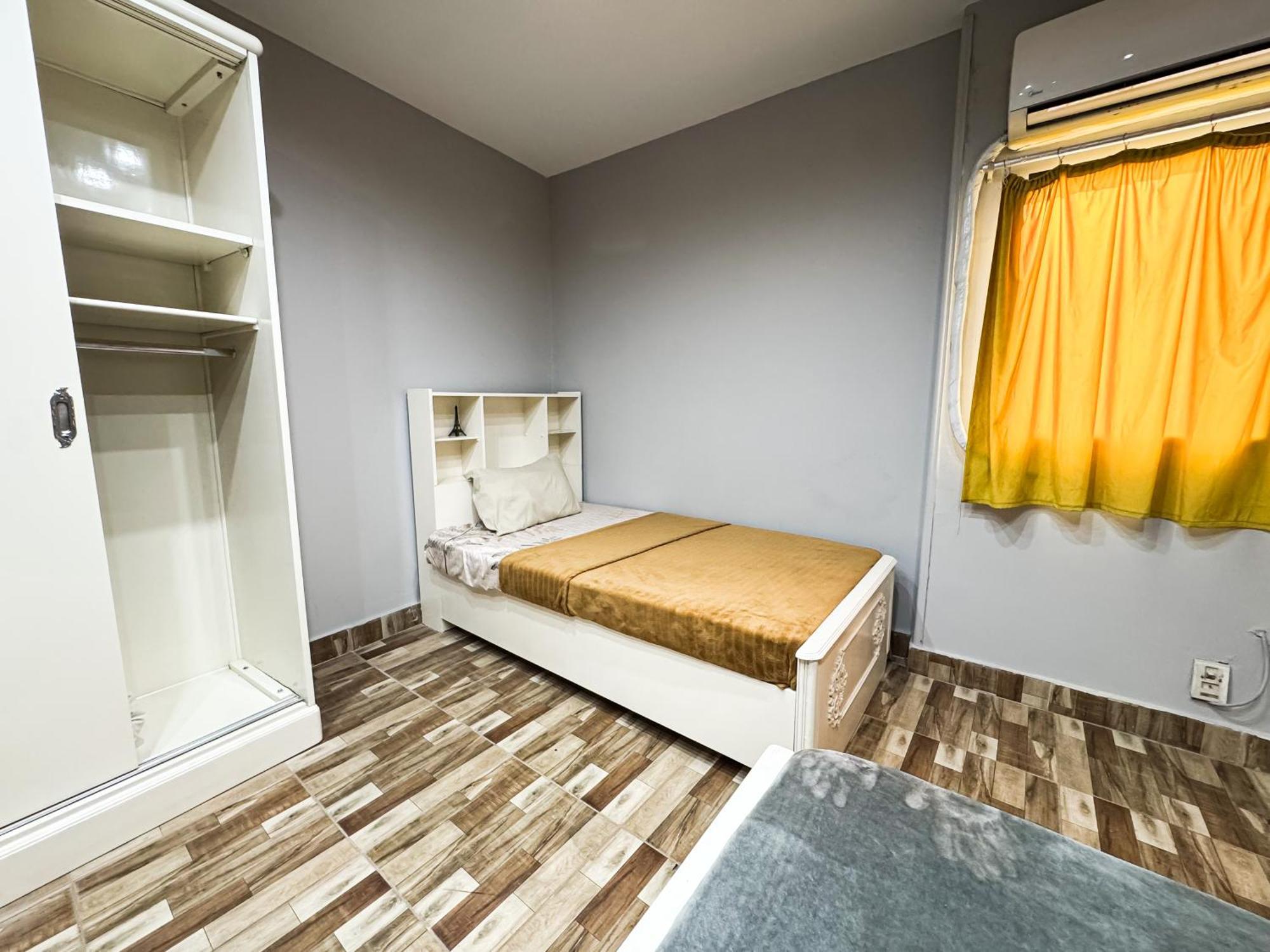 Apartment 2br On Maadi Nile Corniche Cozy 4beds Cairo