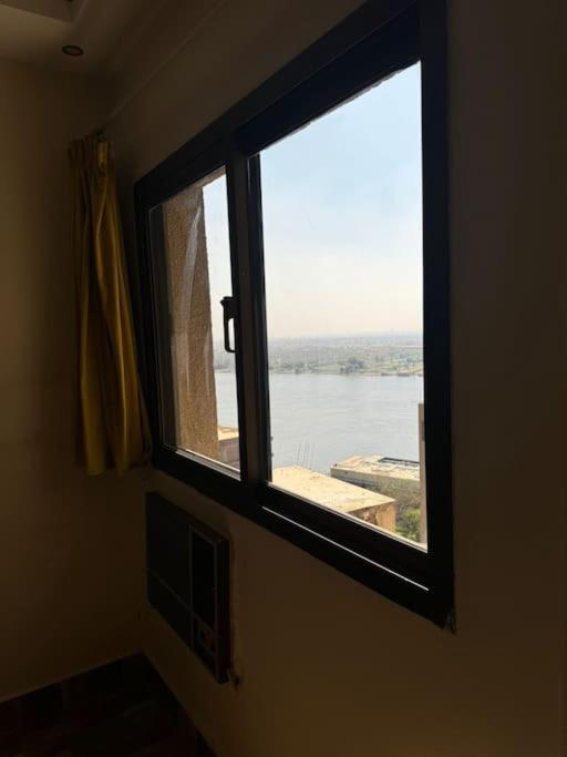 2br On Maadi Nile Corniche Cozy 4beds Il Cairo