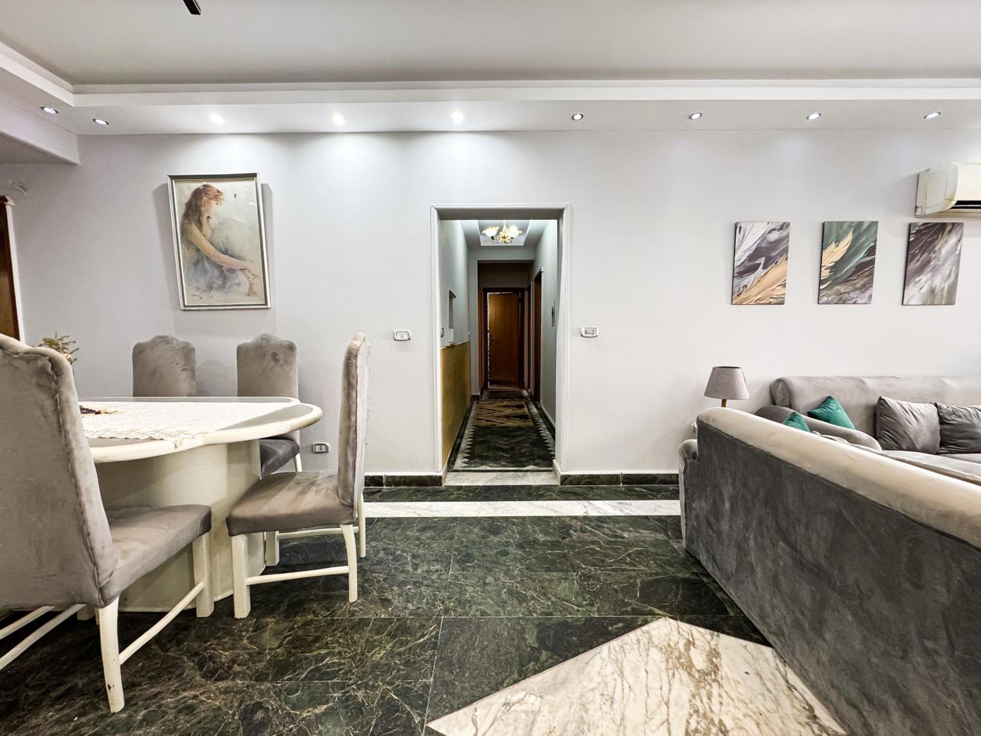 2br On Maadi Nile Corniche Cozy 4beds Appartamento Il Cairo